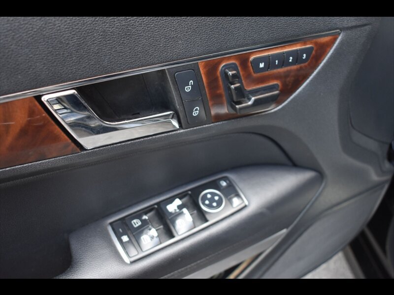Used 2013 Mercedes-Benz E 350 Coupe image 19