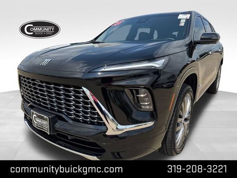 Certified 2025 Buick Enclave Avenir w/ Super Cruise Package AWD/4WD image 1