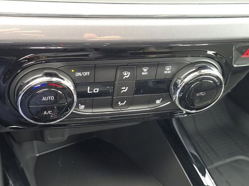 New 2026 Chevrolet Trax ACTIV w/ Driver Confidence Package image 18