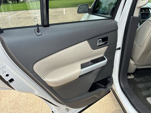 Used 2014 Ford Edge SEL w/ Equipment Group 205A FWD image 28