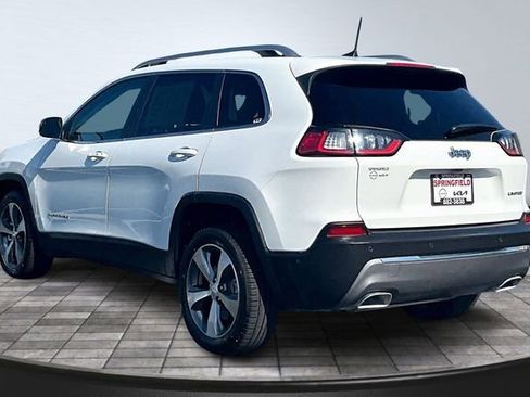 Used 2021 Jeep Cherokee Limited FWD image 4