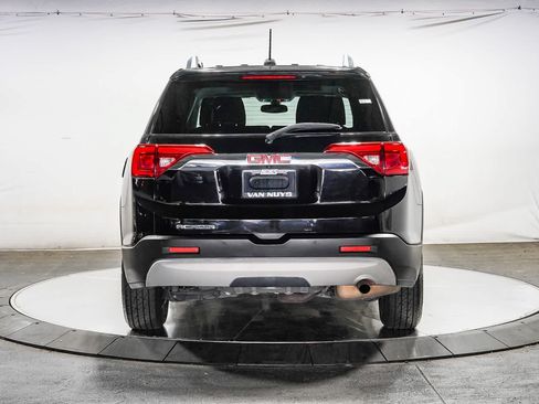 Used 2017 GMC Acadia SLT FWD image 3