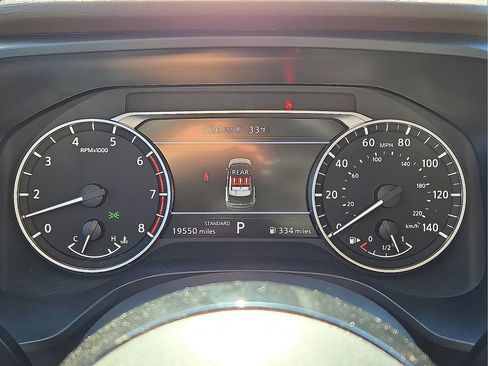 Used 2023 Nissan Rogue SV image 26