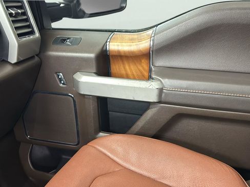 Used 2018 Ford F150 King Ranch w/ Equipment Group 601A Luxury image 24