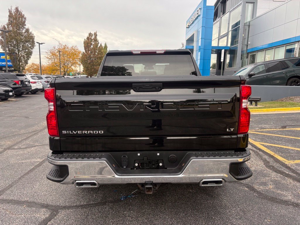 Used 2023 Chevrolet Silverado 1500 LT AWD/4WD image 4