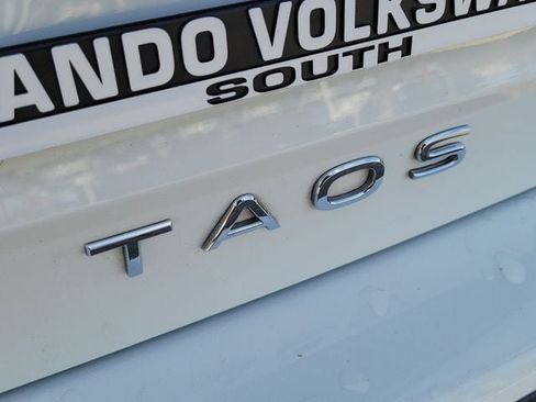 Certified 2025 Volkswagen Taos S FWD image 6