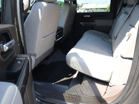 Used 2022 Chevrolet Silverado 3500 LTZ w/ LTZ Convenience Package AWD/4WD image 15