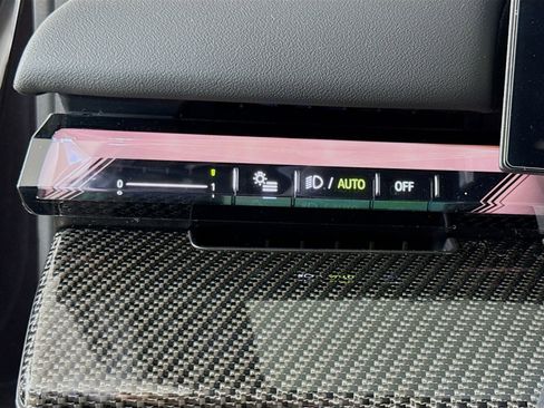 New 2026 BMW i5 eDrive40 w/ M Sport Package image 10