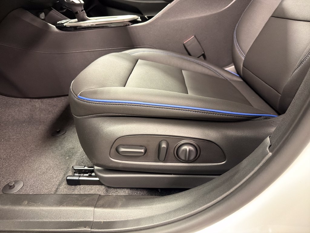 New 2026 Buick Envista Sport Touring w/ Convenience I Package FWD image 25