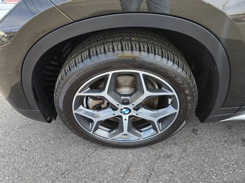 Used 2017 BMW X1 xDrive28i AWD/4WD image 22