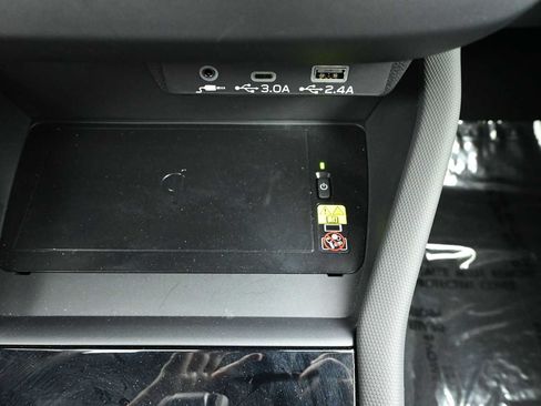 Used 2025 Subaru Forester Premium AWD/4WD image 20