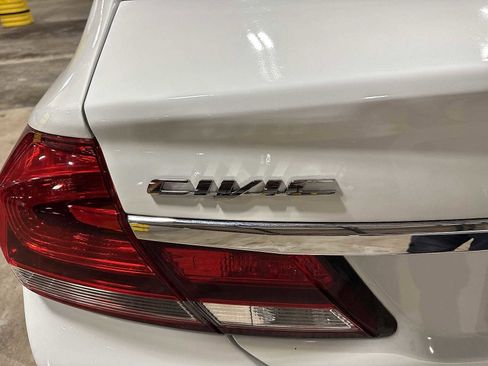 Used 2013 Honda Civic LX image 24