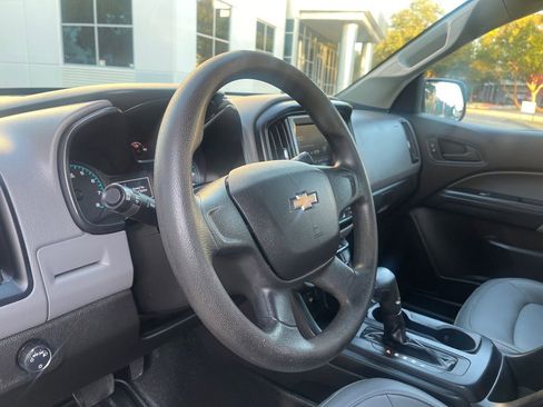 Used 2018 Chevrolet Colorado W/T image 20