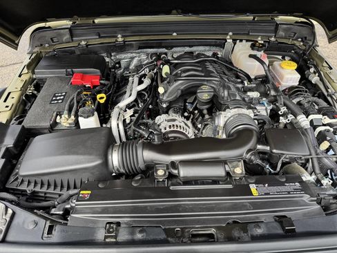 Used 2025 Jeep Wrangler Unlimited Sport image 21