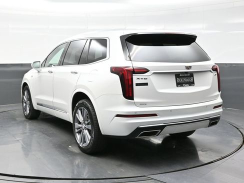 Used 2020 Cadillac XT6 Premium Luxury image 5