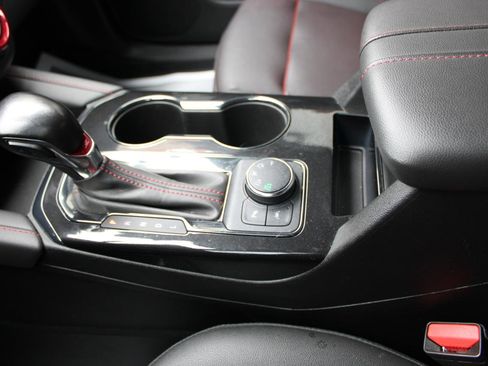 Used 2022 Chevrolet Blazer RS image 37