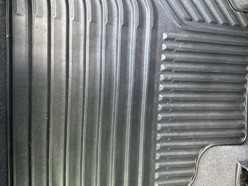 Used 2021 Chevrolet Silverado 1500 Custom Trail Boss image 22