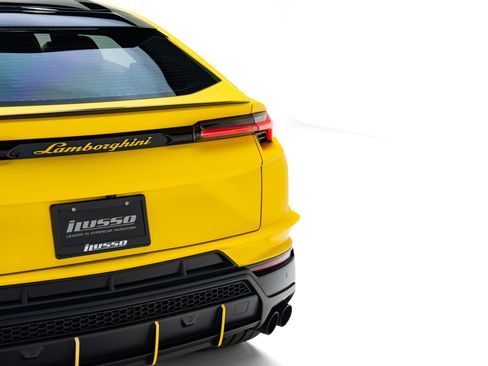 Used 2024 Lamborghini Urus S AWD/4WD image 33