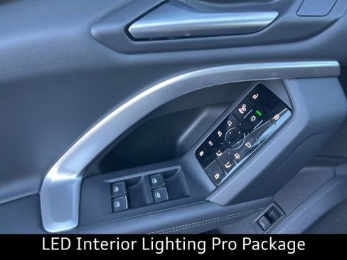 New 2025 Audi Q5 Prestige image 5