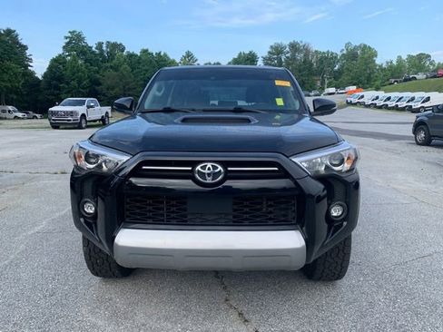 Used 2021 Toyota 4Runner TRD Off-Road Premium w/ Moonroof Package AWD/4WD image 3