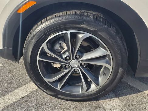Used 2023 Buick Encore GX Select FWD image 9