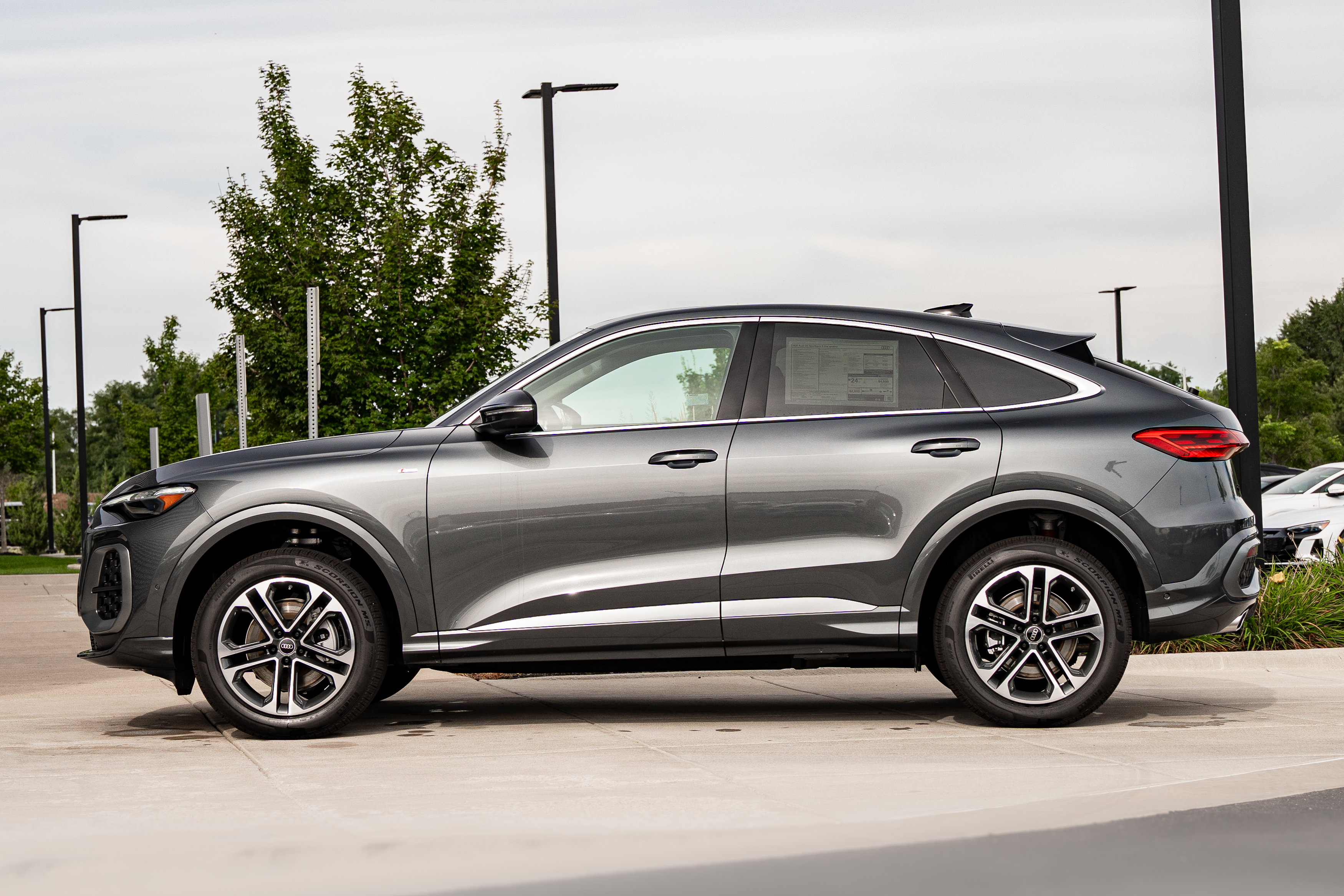 New 2026 Audi Q5 Premium Plus AWD/4WD image 6