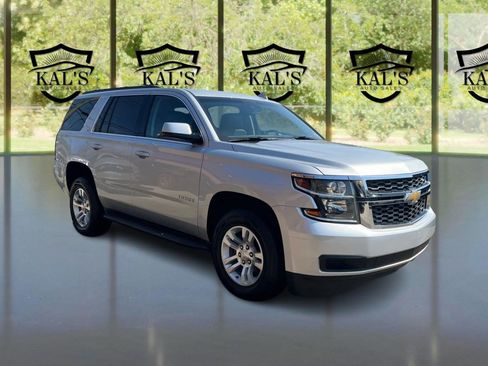 Used 2019 Chevrolet Tahoe LT image 3