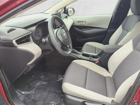 Used 2023 Toyota Corolla LE FWD image 12