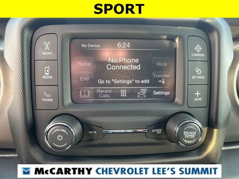 Used 2021 Jeep Gladiator Sport image 6