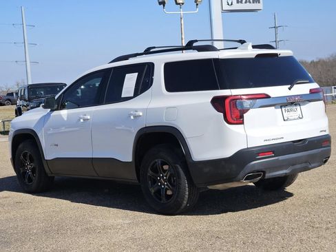 Used 2022 GMC Acadia AT4 w/ Technology Package AWD/4WD image 7