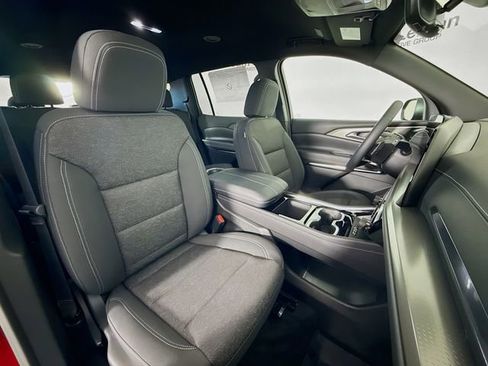New 2026 Chevrolet Traverse LT w/ Driver Confidence Package image 30