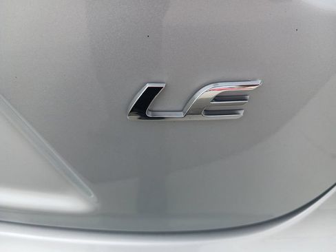 Used 2024 Toyota Corolla LE FWD image 21