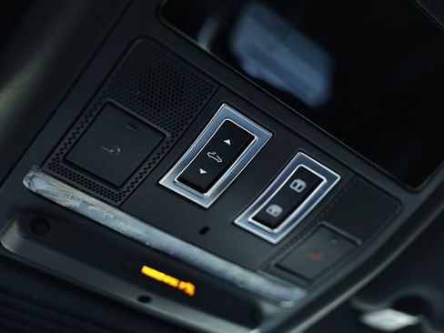 New 2024 Jaguar XF R-Dynamic SE image 59