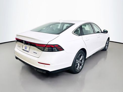 New 2026 Honda Accord EX-L image 5