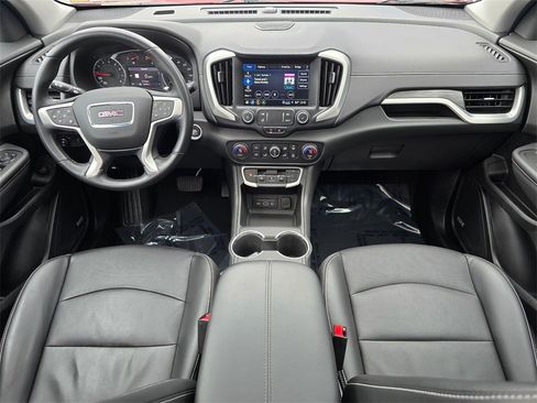 Used 2022 GMC Terrain SLT w/ Infotainment Package II image 18