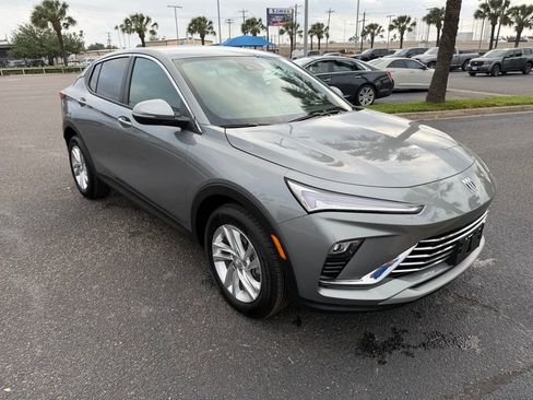 Used 2025 Buick Envista Preferred w/ Convenience I Package image 8