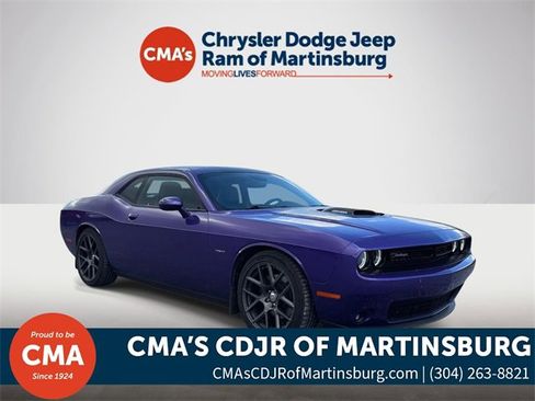Used 2016 Dodge Challenger R/T Plus image 1