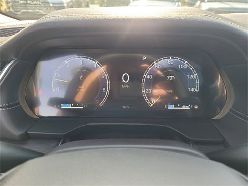 New 2025 Jeep Grand Cherokee Limited w/ Luxury Tech Group II image 30