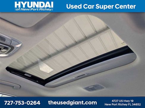 Used 2023 Hyundai Elantra Limited image 21