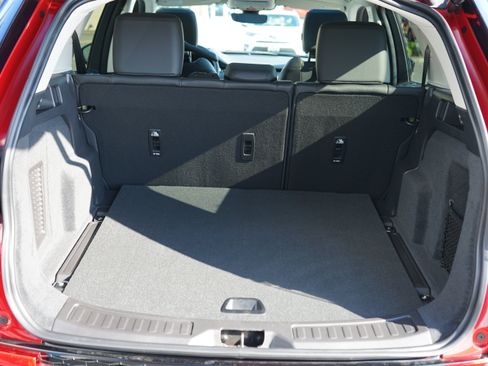 Used 2024 Land Rover Discovery Sport S image 13