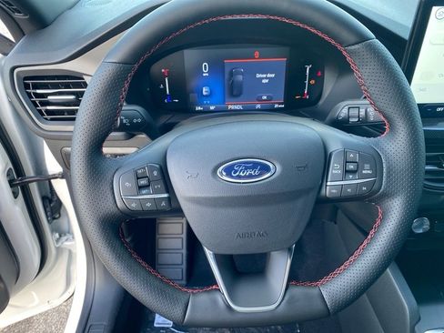 New 2025 Ford Escape ST-Line w/ Tech Pack #1 image 6