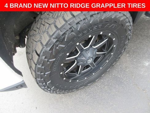 Used 2020 GMC Sierra 2500 Denali w/ Denali Ultimate Package AWD/4WD image 2