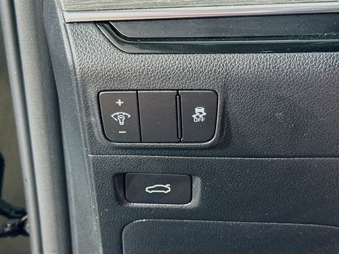 Used 2025 Kia K5 EX image 21