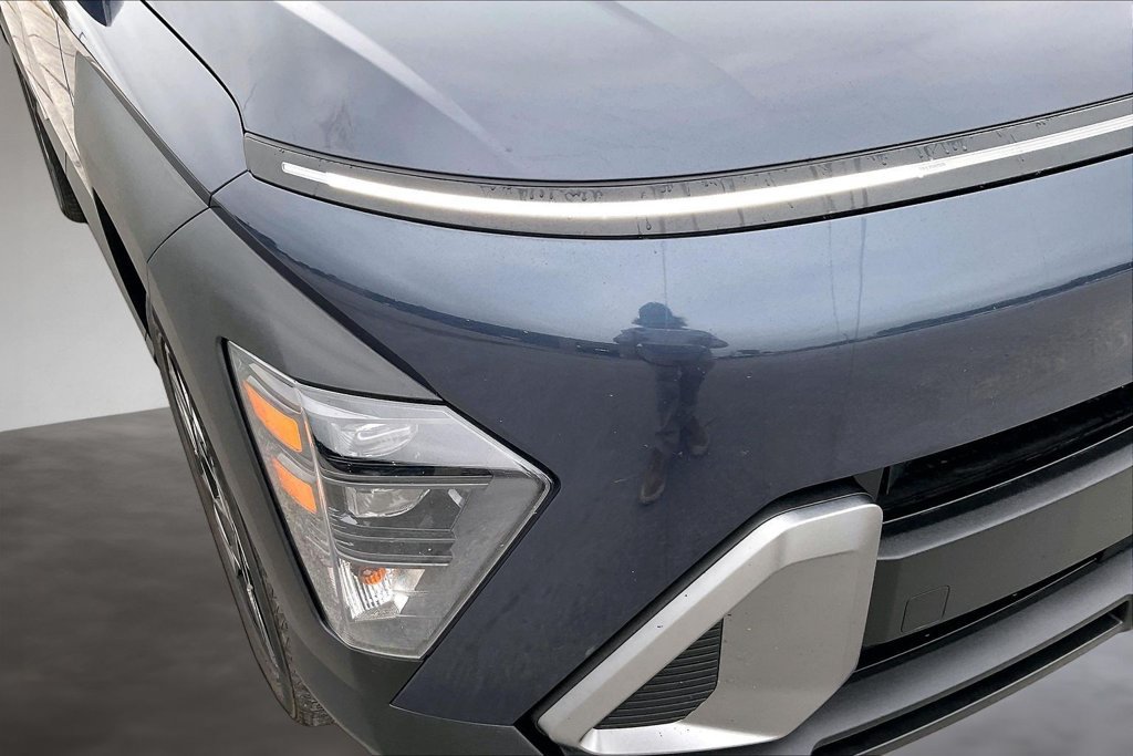 Used 2024 Hyundai Kona SEL AWD/4WD image 28