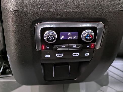 Used 2024 GMC Yukon Denali Ultimate image 15