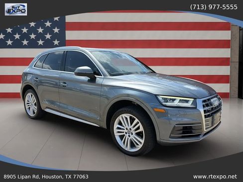Used 2018 Audi Q5 2.0T Premium Plus w/ Premium Plus Package AWD/4WD image 2