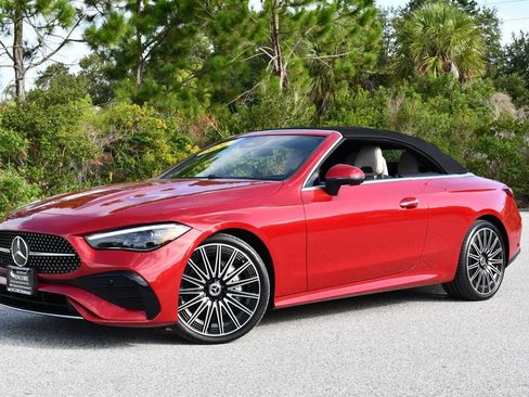 Used 2024 Mercedes-Benz CLE 300 4MATIC Cabriolet image 25