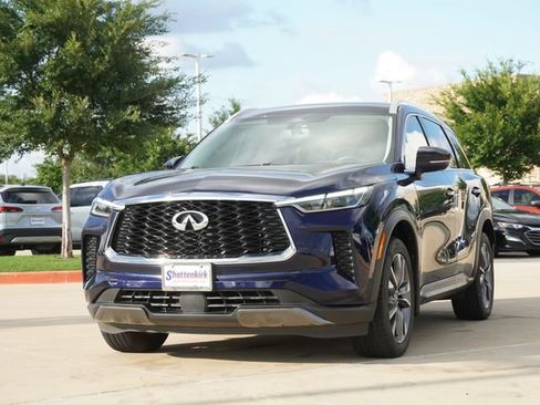 Used 2022 INFINITI QX60 Luxe w/ Cargo Package FWD image 3
