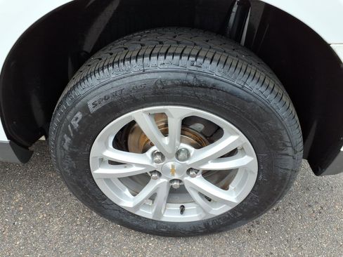 Used 2016 Chevrolet Equinox LT w/ Convenience Package image 13