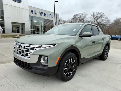 Used 2023 Hyundai Santa Cruz SEL image 1